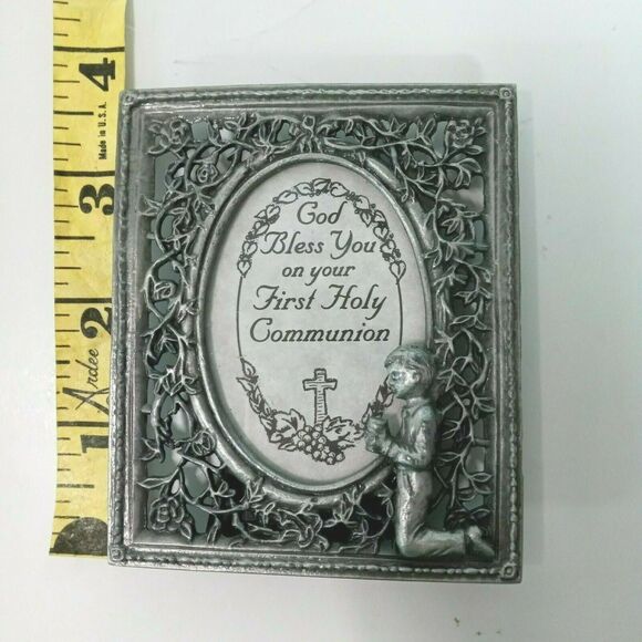 First Communion Pewter Frame Boy 3.5" Religious Keepsake VTG 🕊️ - Picture 6 of 12